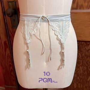 Victoria’s Secret Silver Aqua Lace and Satin Garter Belt Sz XS/S